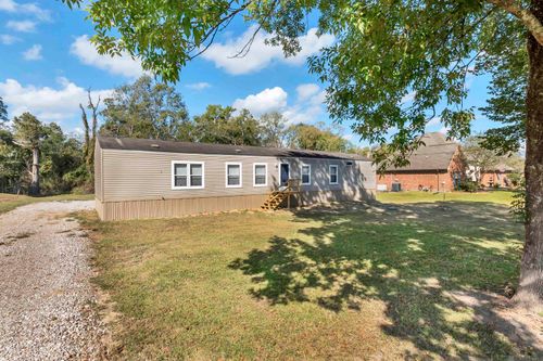 14205 Bluff Rd, Prairieville, LA, 70769-3105 | Card Image