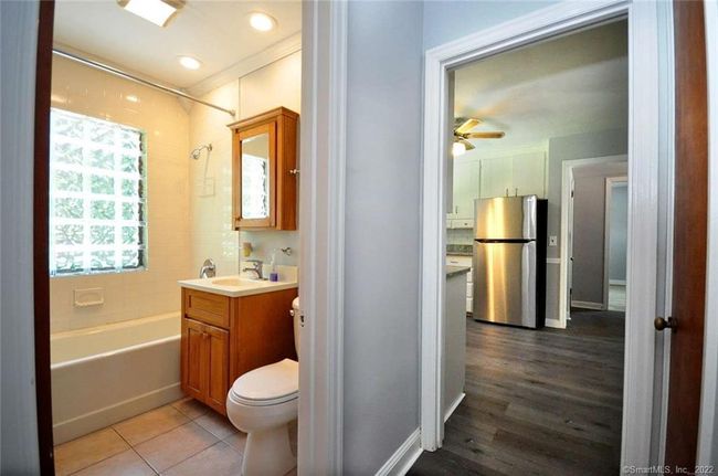 70 Strong Rd, House other with 3 bedrooms, 2 bathrooms and null parking in South Windsor CT | Image 16