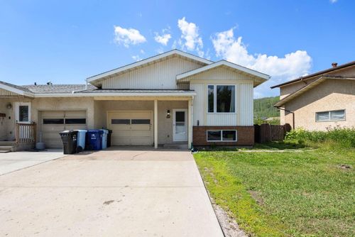 105 Grayling Cres, Fort Mcmurray, AB, T9J1J9 | Card Image