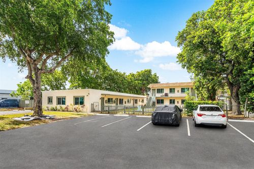 620 Sw 7th Street 1-7, Pompano Beach, FL, 33060 | Card Image