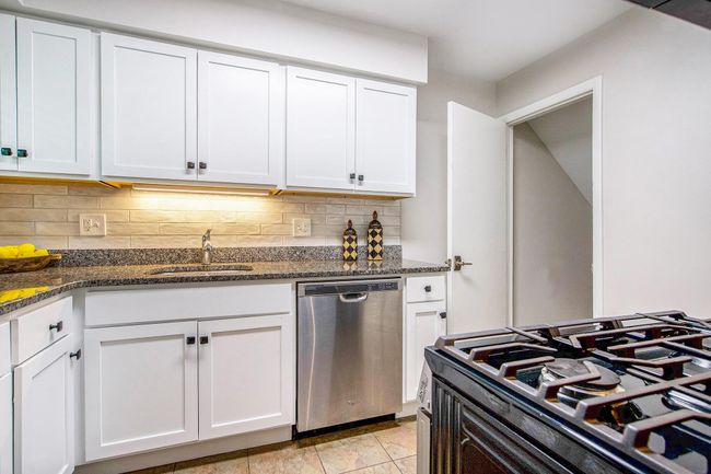 APT-1 - 429 S 7 Th St, Condo with 3 bedrooms, 2 bathrooms and null parking in Ann Arbor MI | Image 14