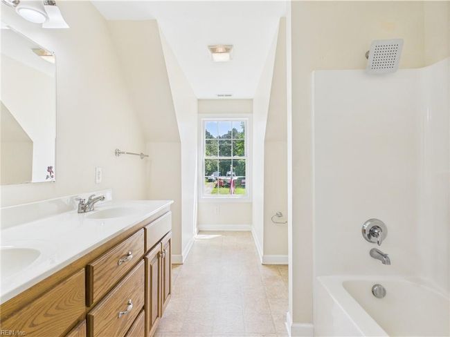 2012 Mark Pine Rd, House other with 2 bedrooms, 3 bathrooms and null parking in Hayes VA | Image 37