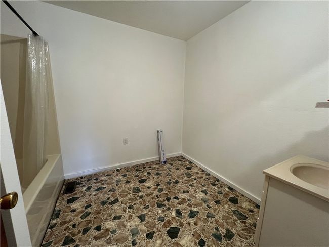 375 Nc 8362, House other with 3 bedrooms, 2 bathrooms and null parking in Jasper AR | Image 26