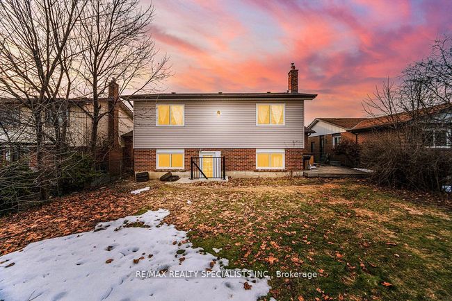 36 Blackthorn Lane, House other with 6 bedrooms, 2 bathrooms and 4 parking in Brampton ON | Image 42
