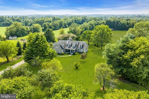 28 Wygant Rd, CREAM RIDGE, NJ, 08514-1901 | Card Image
