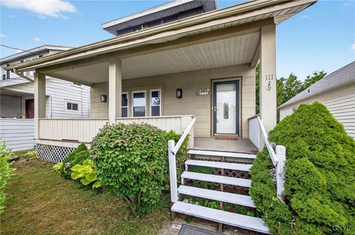111 Maplehurst Ave, Syracuse, NY, 13208-2413 | Card Image