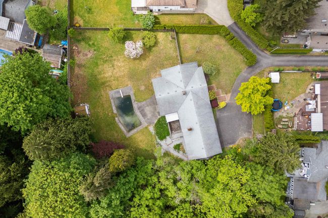 21764 124 Ave, House other with 3 bedrooms, 4 bathrooms and 8 parking in Maple Ridge BC | Image 31