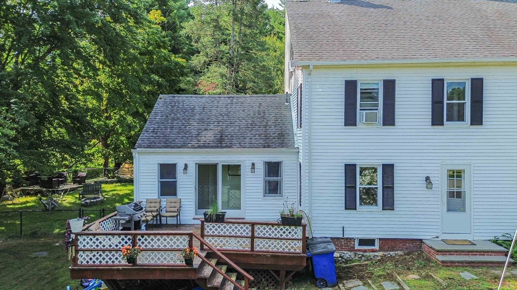 Washington St, Groveland, MA 01834
