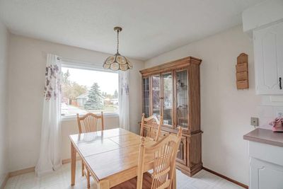 4805 48 Ave, House detached with 3 bedrooms, 1 bathrooms and 3 parking in Grimshaw AB | Image 3