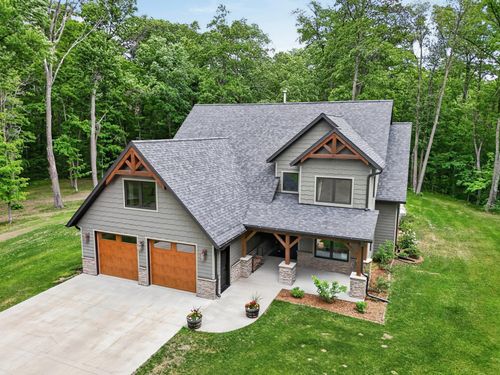 37232 Twin Fawns Ln, Cohasset, MN, 55721-3301 | Card Image