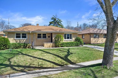 9714 W Arthur Avenue, WEST ALLIS, WI, 53227 | Card Image