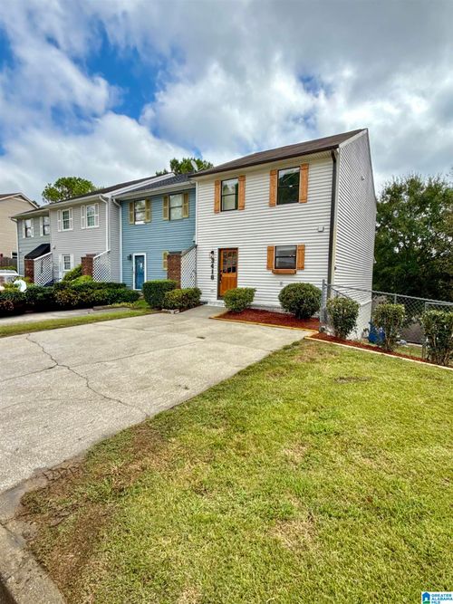 3416 Cedar Crest Cir, Hoover, AL, 35216-5361 | Card Image