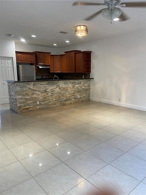 5614-5614 Pierce St, Hollywood, FL, 33021-6243 | Card Image