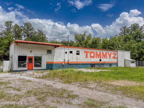 110 State Road 207, East Palatka, FL, 32131-4001 | Card Image