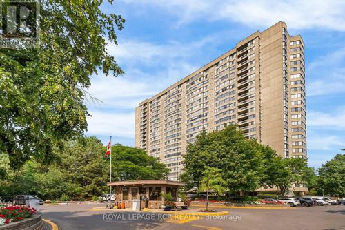 1402-2350 Bridletowne Cir, Scarborough, ON, M1W3E6 | Card Image