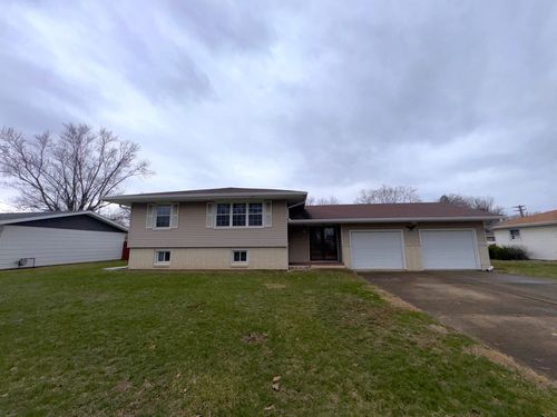 1108 N 1st Avenue, Canton, IL, 61520 | Card Image