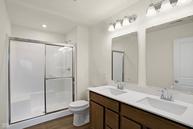 134 Maxim Ct, Condo with 2 bedrooms, 2 bathrooms and null parking in Cumberland IN | Image 10