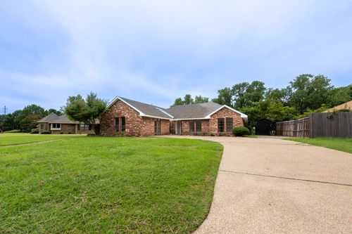 1105 Bayshore Dr, Rockwall, TX, 75087-3212 | Card Image
