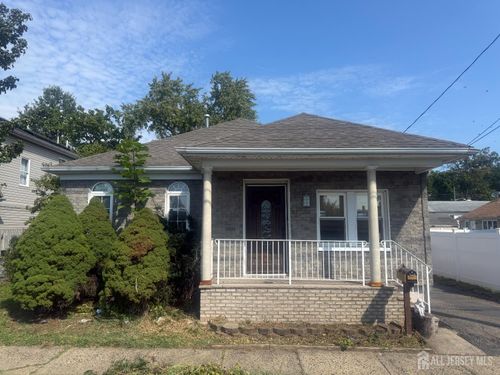 64 Fiat Ave, Iselin, NJ, 08830-1439 | Card Image