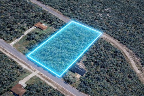 5 Allamanda Dr, Indian Lake Estates, FL, 33855 | Card Image