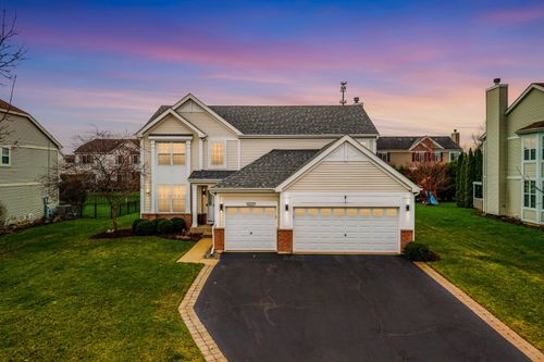 12221 Sinnett St, Huntley, IL, 60142-6005 | Card Image