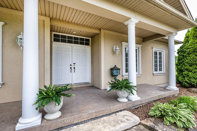 12883 Concession 5 Rd, Home with 2 bedrooms, 2 bathrooms and 12 parking in Uxbridge ON | Image 5