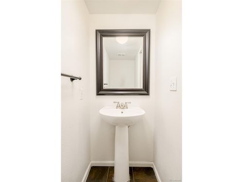unit-b5-1631 S Deframe St, Lakewood, CO, 80228-6004 | Card Image