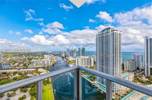 t3302-2600 E Hallandale Beach Blvd, Hallandale Beach, FL, 33009-4876 | Card Image