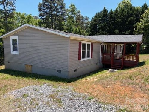 2659 Deertrack Dr, Connelly Springs, NC, 28612 | Card Image