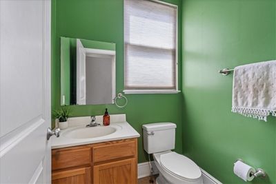 2704 Shelly St, House other with 2 bedrooms, 1 bathrooms and 1 parking in South Side PA | Image 3