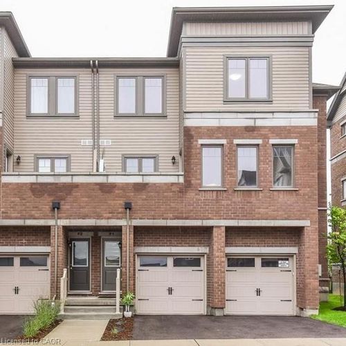 f1-70 Willowrun Dr, Kitchener, ON, N2A0J3 | Card Image