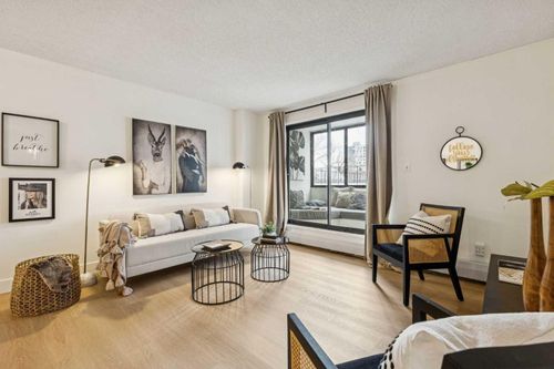 214-111 14 Ave Se, Calgary, AB, T2G4Z8 | Card Image