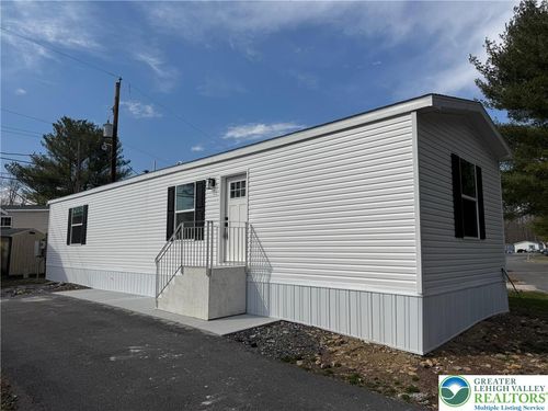 3422 Franklin Sq, NORTHAMPTON, PA, 18067-9689 | Card Image