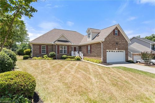 8140 Spring Hollow Ct, Belews Creek, NC, 27009-9186 | Card Image