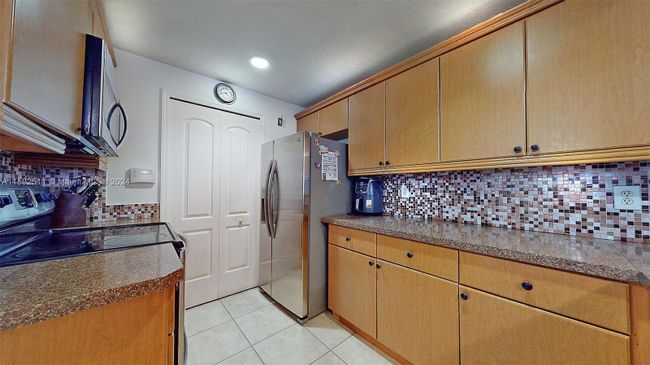 601 - 6670 Nw 114th Ave, Condo with 3 bedrooms, 2 bathrooms and null parking in Doral FL | Image 12