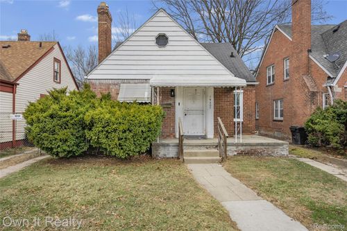 19207 Saint Marys St, Detroit, MI, 48235-2322 | Card Image
