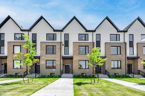 6 Lively Way, Whitby, ON, L1R2X5 | Card Image