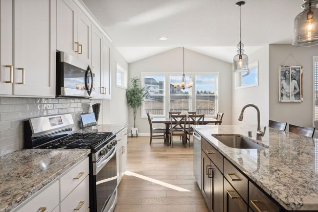 17917 Hayes Ave, House other with 5 bedrooms, 4 bathrooms and null parking in Lakeville MN | Image 17