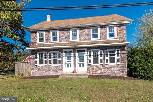 1100 Cressman Rd, SCHWENKSVILLE, PA, 19473-2021 | Card Image