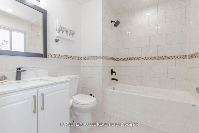 44 Leatherhead Crt, House other with 6 bedrooms, 5 bathrooms and 2 parking in Brampton ON | Image 21