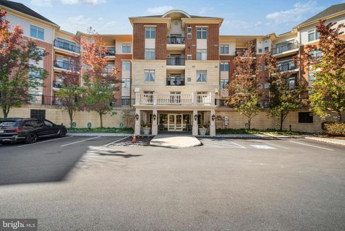 554 Carson Ter, HUNTINGDON VALLEY, PA, 19006-4721 | Card Image