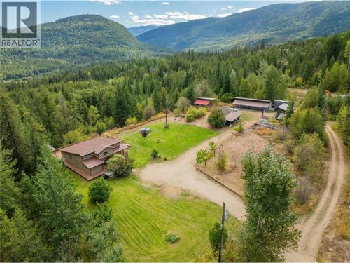 2396 Nault Rd, Castlegar, BC, V1N4T5 | Card Image