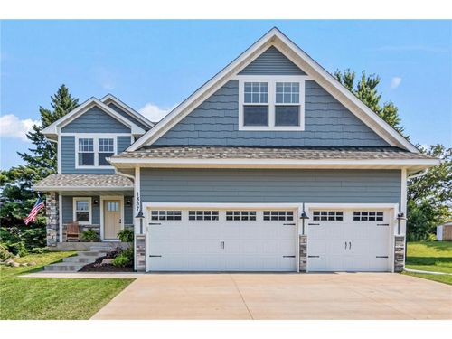 1837 White Pine Ct, Stillwater, MN, 55082-7107 | Card Image