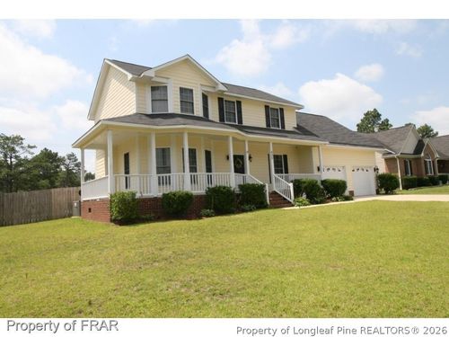 425 Dunblane Way, Fayetteville, NC, 28311-1166 | Card Image