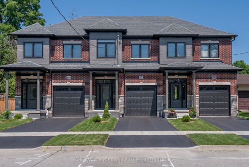 127 Hickory St N, Whitby, ON, L1N3X6 | Card Image