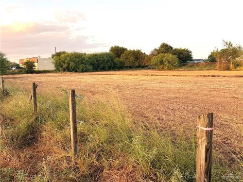 11400 N Val Verde Road, Donna, TX, 78537 | Card Image