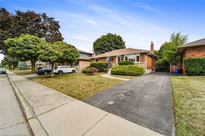 115 Organ Cres, House other with 3 bedrooms, 2 bathrooms and 6 parking in Hamilton ON | Image 3