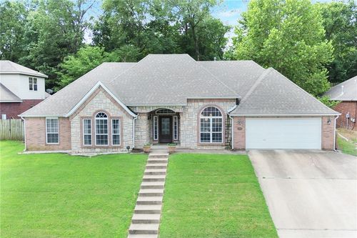 507 E Andrew Ave, Springdale, AR, 72764-9331 | Card Image