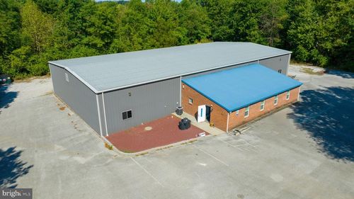 322 Industrial Rd, GLEN ROCK, PA, 17327-8627 | Card Image