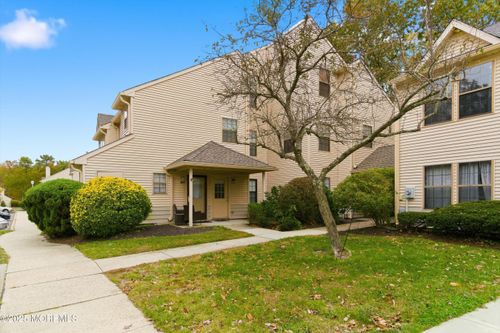 602 Violet Ln, Jackson, NJ, 08527-4152 | Card Image